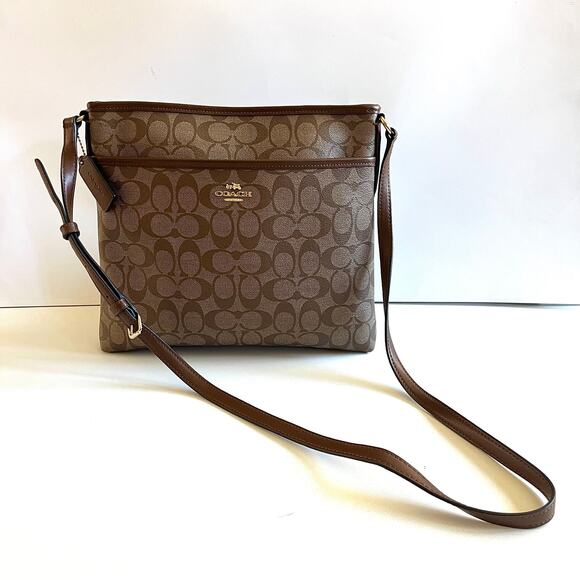 COACH NWOT, Signature Khaki Leather Crossbody Bag, Larger Size! - Picture 1 of 11